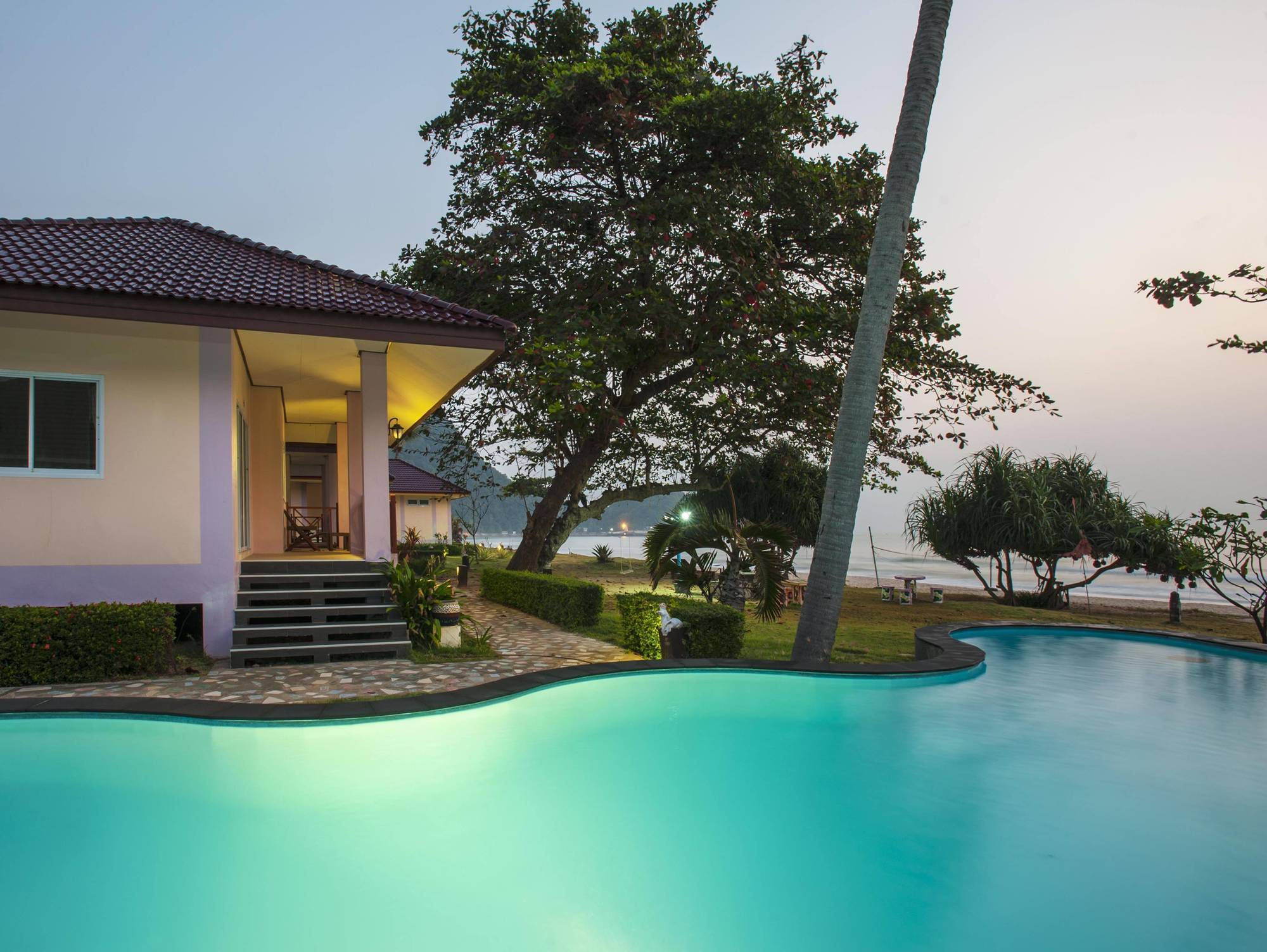 Chonnapha Resort Khanom Dış mekan fotoğraf